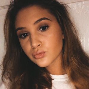 Meet your Posher, Shelby